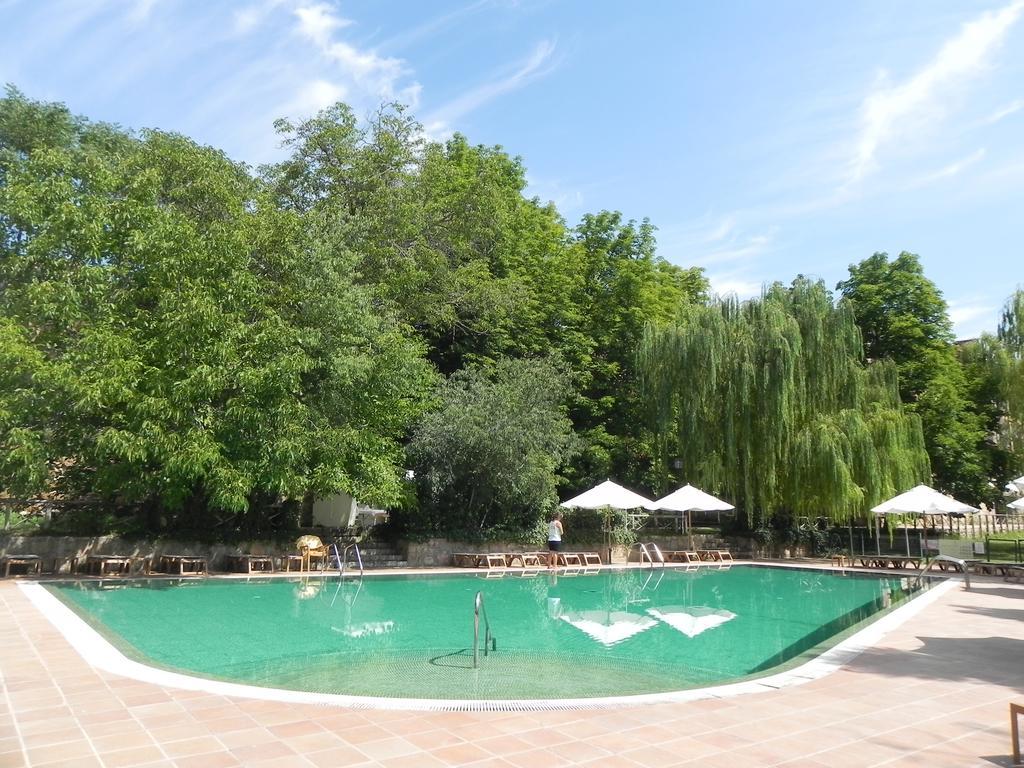Hotel Monasterio De Piedra à Nuévalos Extérieur photo