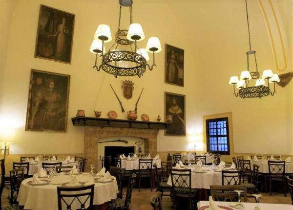 Hotel Monasterio De Piedra à Nuévalos Extérieur photo