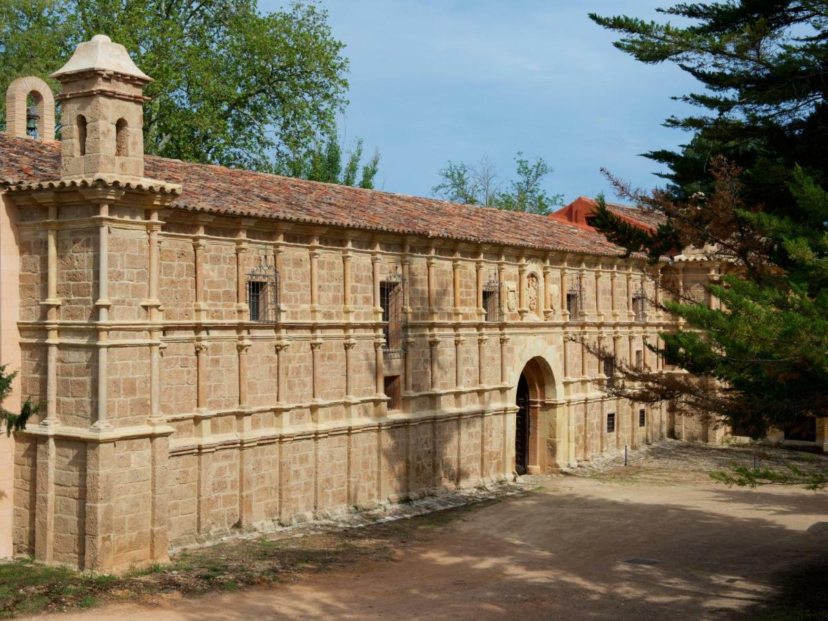 Hotel Monasterio De Piedra à Nuévalos Extérieur photo